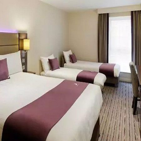 Premier Inn Premier Inn Silverstone Syresham Esterno foto