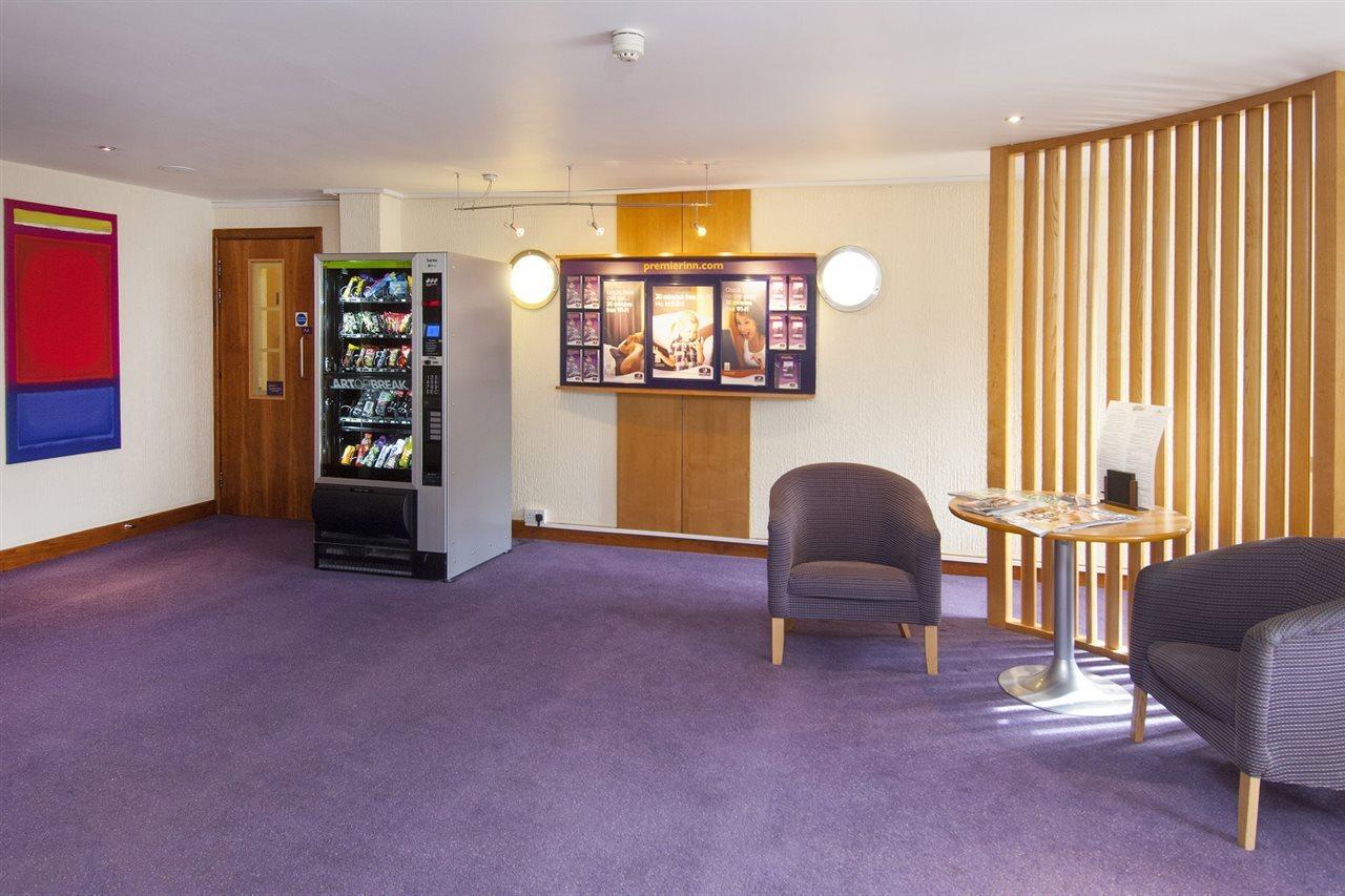 Premier Inn Premier Inn Silverstone Syresham Esterno foto