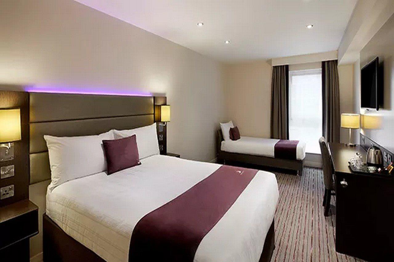 Premier Inn Premier Inn Silverstone Syresham Esterno foto